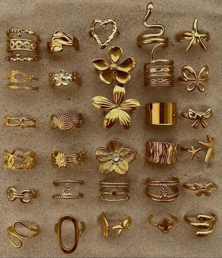 Gold yüzük koleksiyonu